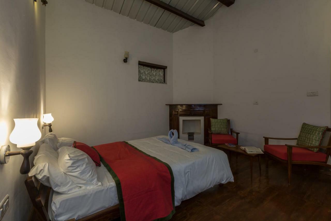 Saffronstays Milton Abbott Estate, ウーティ エクステリア 写真